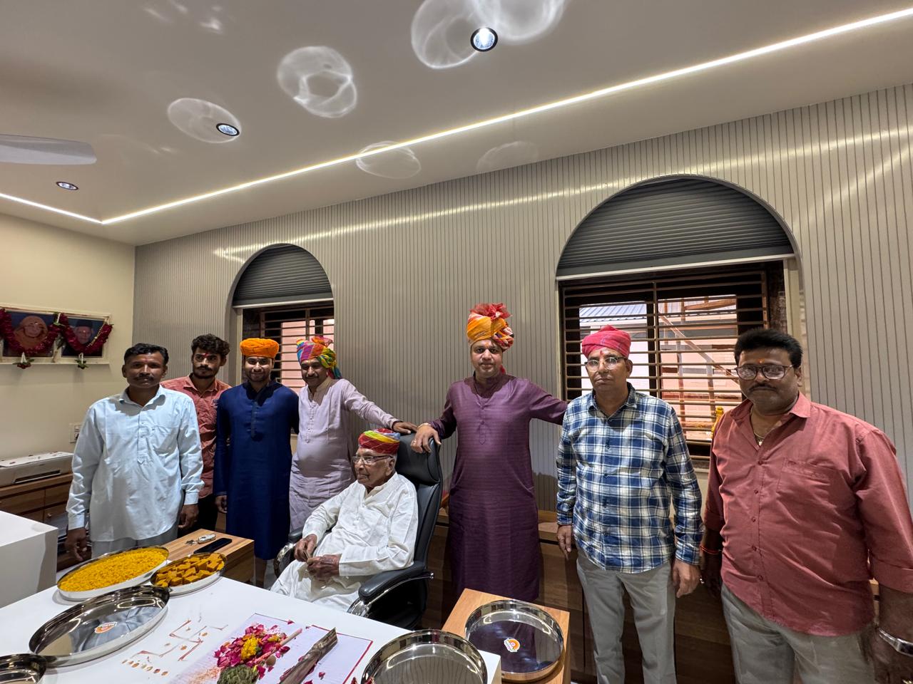 Owners and office staff of Shri Agrawal Agro Industries group photo
